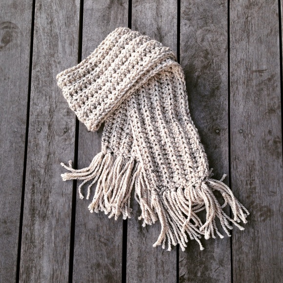 Hello❤️ - Picture 3 of 4