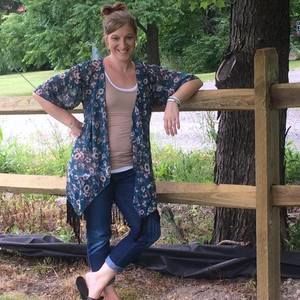 Meet your Posher, Jennifer