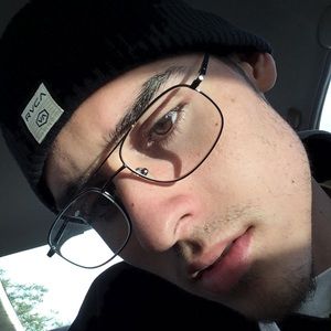 Meet your Posher, Mikey