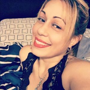 Meet your Posher, Annette