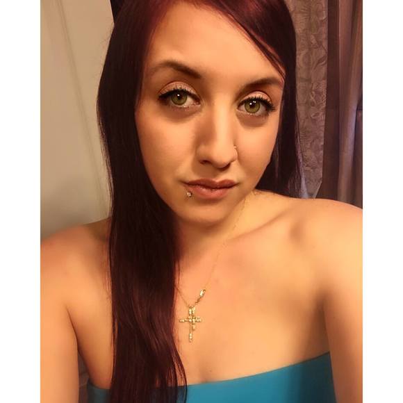 Meet your Posher, Leighann