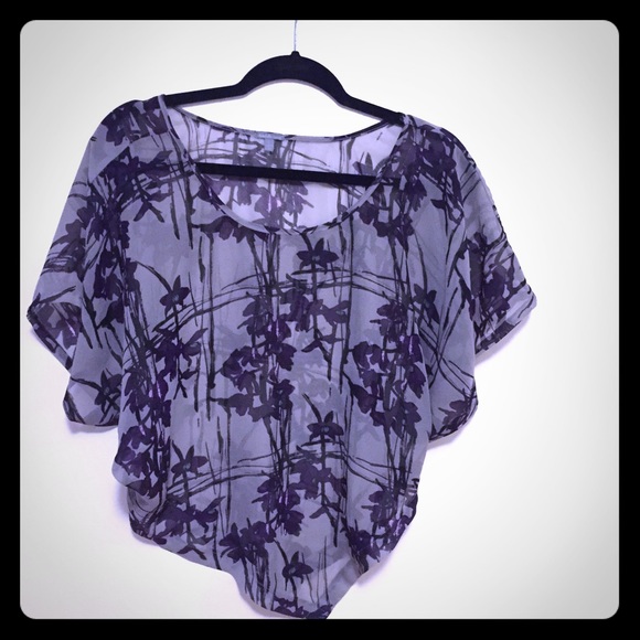 Asymmetrical floral blouse size small