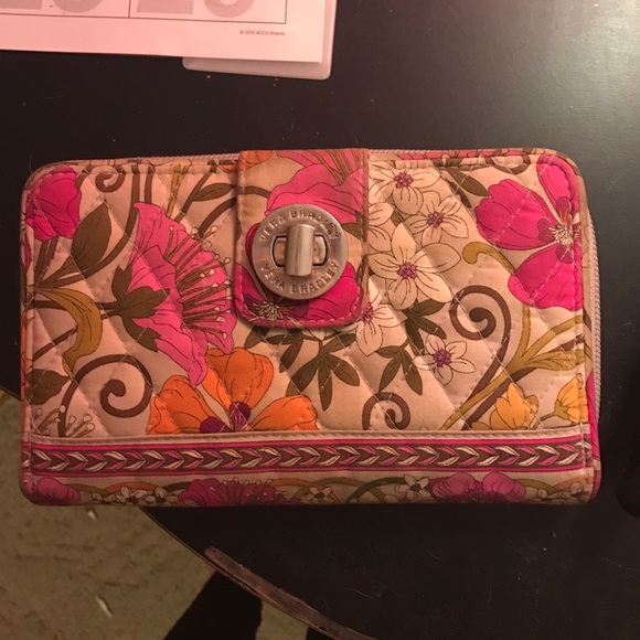 Vera Bradley wallet