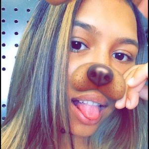 Meet your Posher, Justina