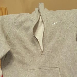 Nike pull over sweatshirt