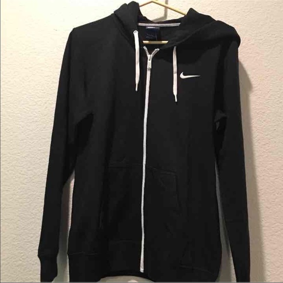 Nike hoodie - Picture 2 of 2