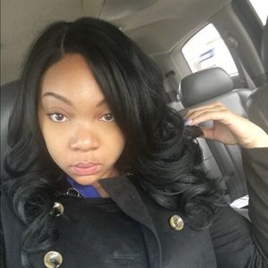 Meet your Posher, Courtney