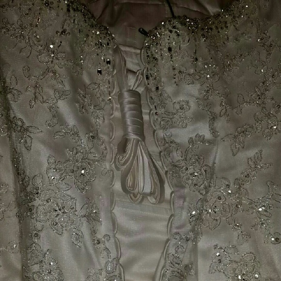 SOLD!!HOST PICK!!! Sophia Tolli Wedding Gown NWT - Picture 4 of 5