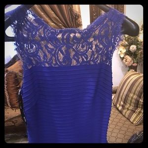 Under knee tadashi cocktail dress size small