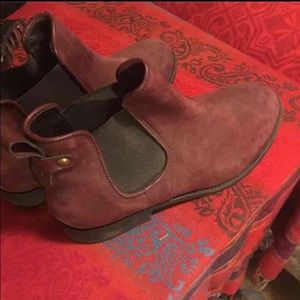 STEVE MADDEN BOOTIES