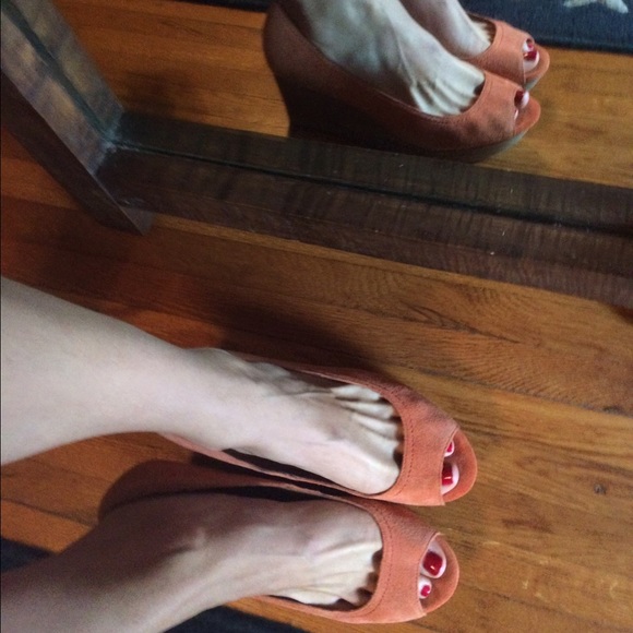 Lucky Brand Wedge Sz8.5 Orange Leather 3" Platform