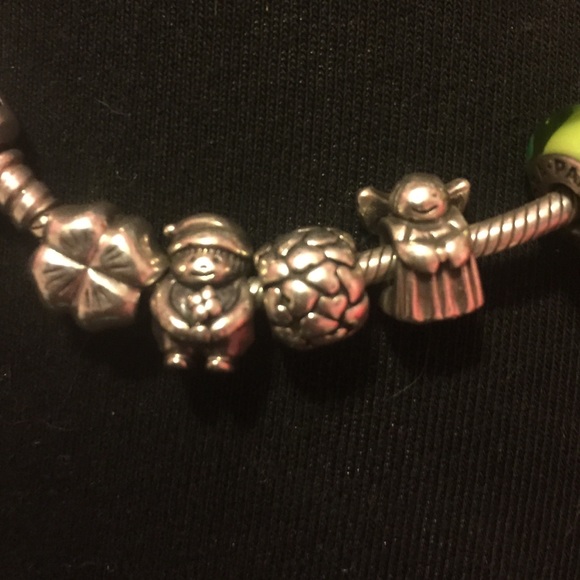 Authentic Pandora charms make me an offer!