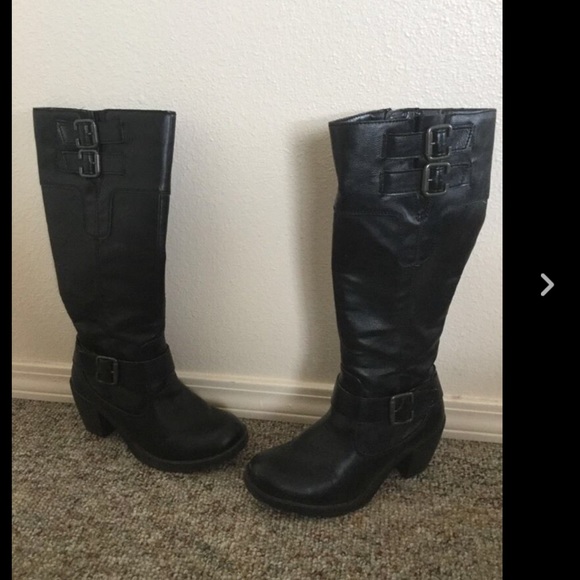Born Black Boots Sz 8 Barely Worn
