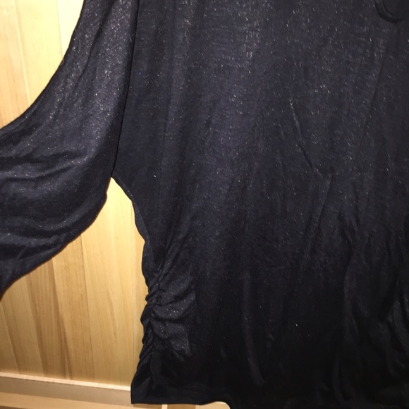 Black Tunic with gold!!! - Picture 3 of 3