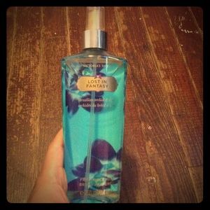 Victoria's Secret Lost In Fantasy Body Mist