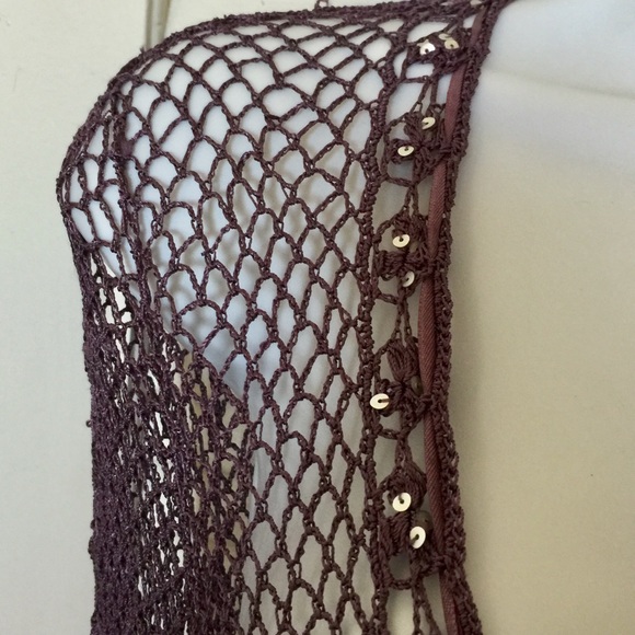 Crocheted plum overlay jacket with sequins - Picture 3 of 4