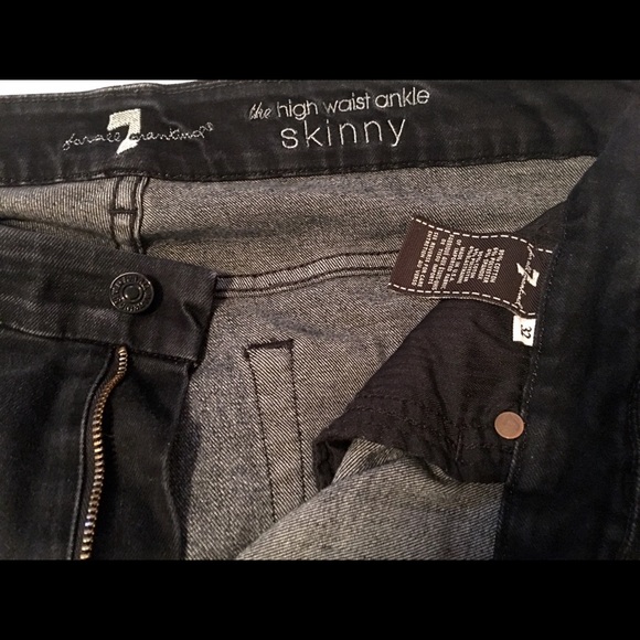 Seven for all man kind (high rise) reposh - Picture 2 of 4