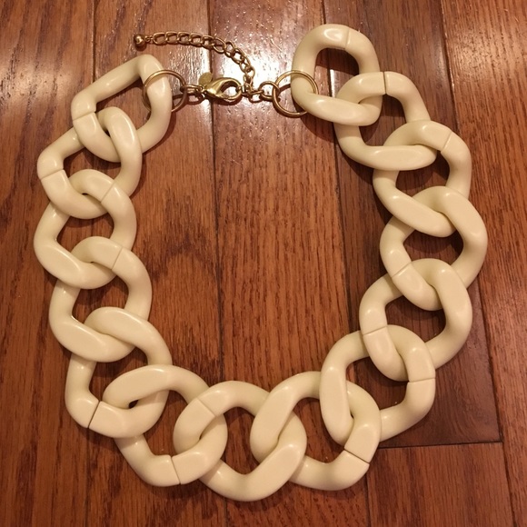 Large Resin Status Link Necklace