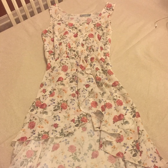 LF Love Hi-low floral dress - Picture 2 of 4