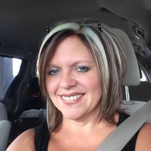 Meet your Posher, Alicia