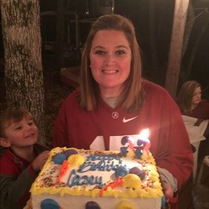 Meet your Posher, Casey