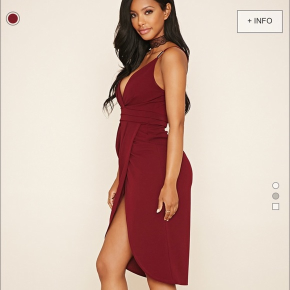 Burgundy spaghetti string dress - Picture 2 of 4