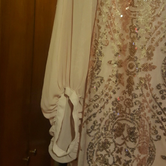 DRESS PINK SEQUENCE - Picture 2 of 4