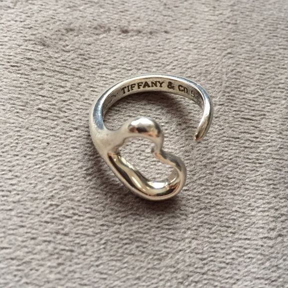 ⚡️SOLD⚡️AUTHENTIC Elsa Peretti Heart TIFFANY RING