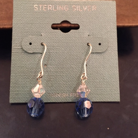 Real silver dangle earrings / blue crystals