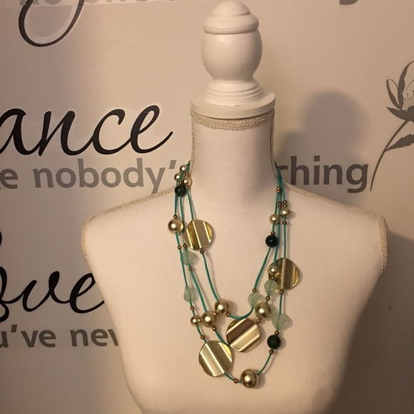 Necklace (NWOT)