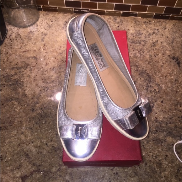 Salvatore Ferragamo flats