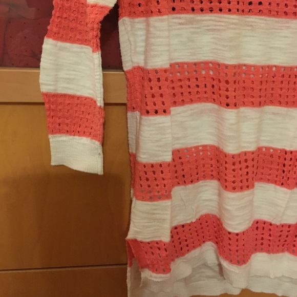 Sweater - Picture 3 of 4