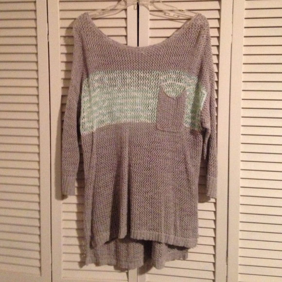 American eagle sweater