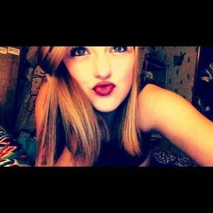 Meet your Posher, Taylor