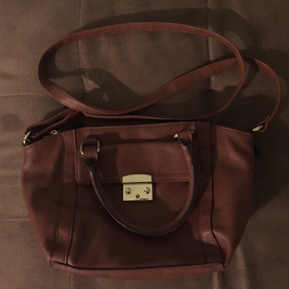 Great condition. Dark tan.