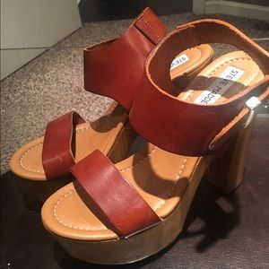 Steve Madden Platform Sandal