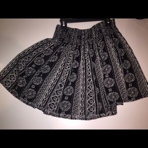 Black patterned skirt