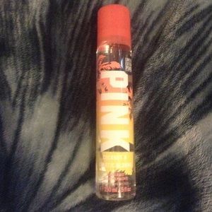 PINK Coconut & Aquatic Blooms Body Mist