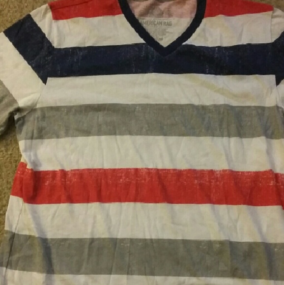 Striped V neck tee