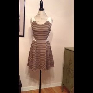 Very dainty knit dress!