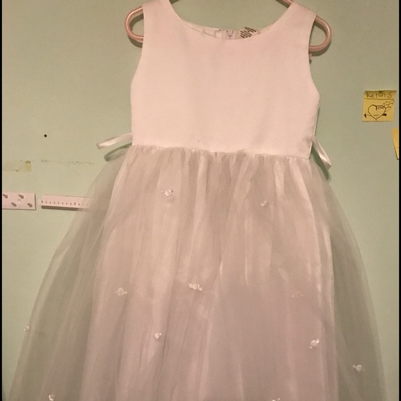 White flower girl dress