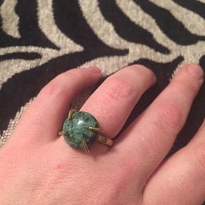 BNWT: hammered brass claw kabamba jasper ring
