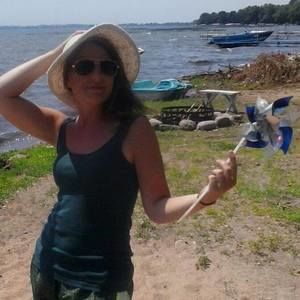 Meet your Posher, Becky