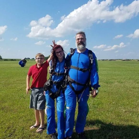 Meet your Posher, Brittany - Picture 2 of 6