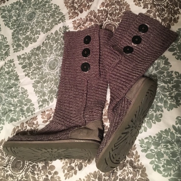 Uggs!!
