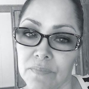 Meet your Posher, Regina