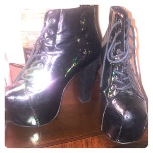 Jeffrey Campbell Lita Black Shiny Boots Size 7.5