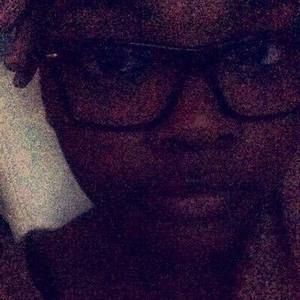 Meet your Posher, Adrienne