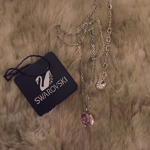 Swarovski necklace pink stone NEW