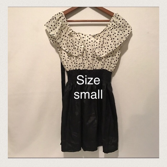 Dresses & Skirts - NWOT Black and White Polka Dot Dress